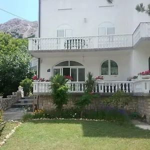 Put Apartmán Baška